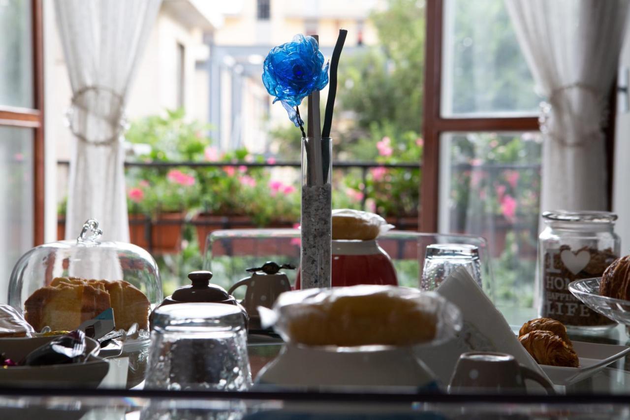 Casa Luisa Bed & Breakfast Salerno Dış mekan fotoğraf