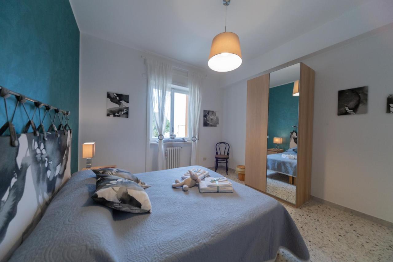 Casa Luisa Bed & Breakfast Salerno Dış mekan fotoğraf
