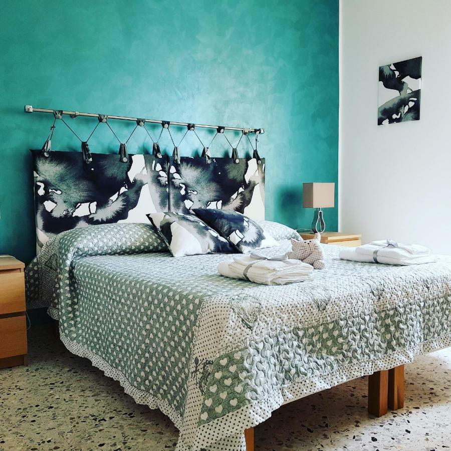 Casa Luisa Bed & Breakfast Salerno Dış mekan fotoğraf
